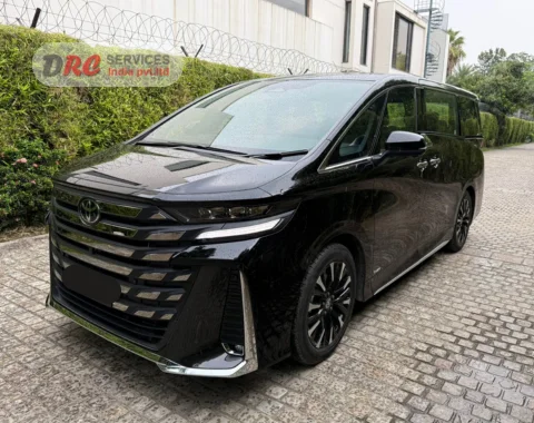 Hire Toyota Vellfire on rent